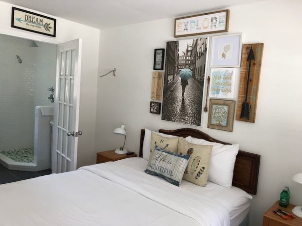 Imagen de la habitación del Hotel Dame Fortune\'s Cottage Court. Foto 12