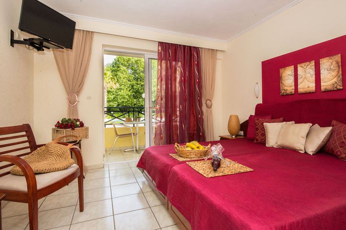 Imagen de la habitación del Hotel Damia. Foto 5