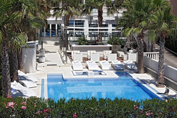 Imagen de los interiores del Hotel Damianii. Foto 12