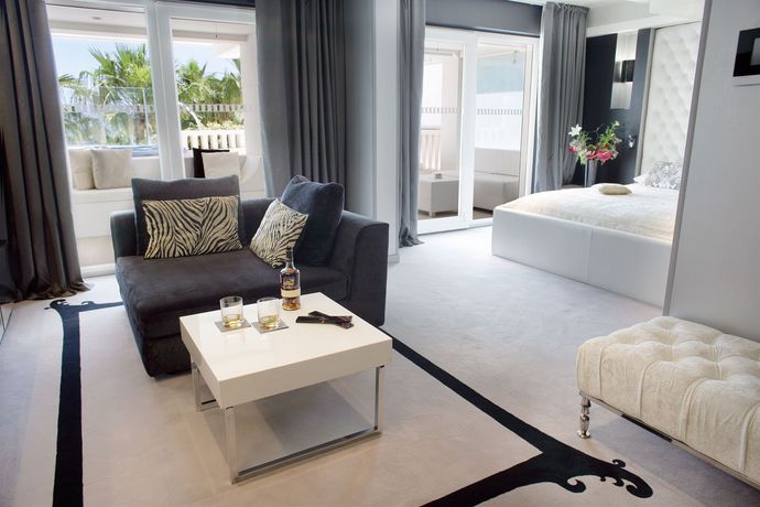 Imagen de los interiores del Hotel Damianii. Foto 14