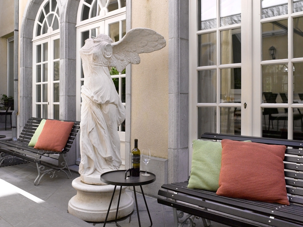 Imagen de los exteriores del Hotel Damier. Foto 11