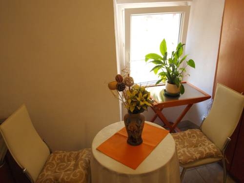 Imagen general del Hotel Damira Rooms. Foto 7