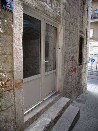 Imagen general del Hotel Damira Rooms. Foto 10