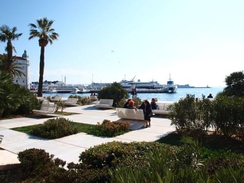 Imagen general del Hotel Damira Rooms. Foto 12