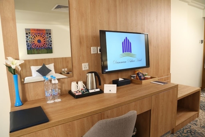Imagen de la habitación del Hotel Dammam Palace. Foto 13
