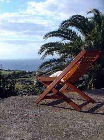 Imagen de la habitación del Hotel Dammusi Sciuvechi Resort. Foto 5