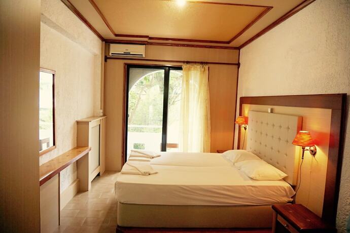 Imagen de la habitación del Hotel Damnoni Paradise. Foto 16