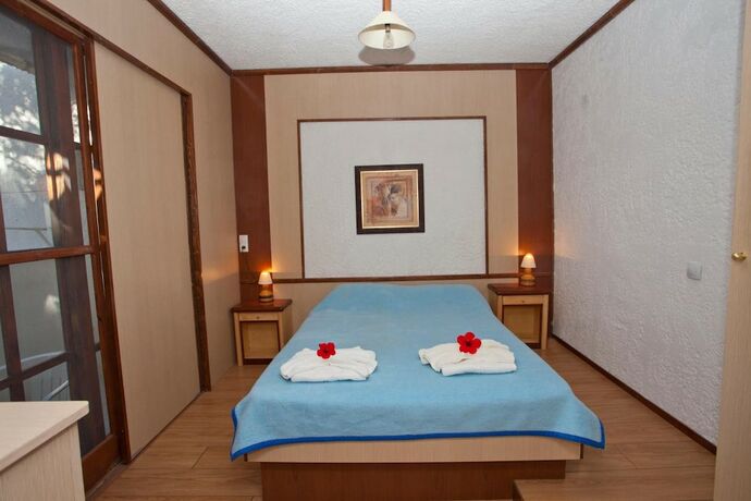 Imagen general del Hotel Damnoni Paradise. Foto 9