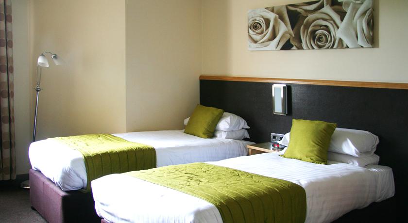 Imagen general del Hotel Damon's. Foto 8