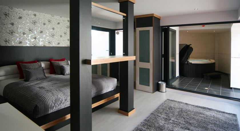 Imagen general del Hotel Damon's. Foto 18