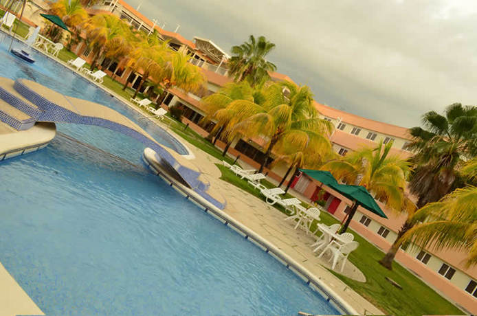 Imagen de la piscina del Hotel D&D Inn Tibana Caracas. Foto 9