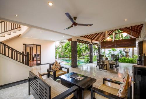 Imagen de la habitación del Hotel Dampati Villas. Foto 2