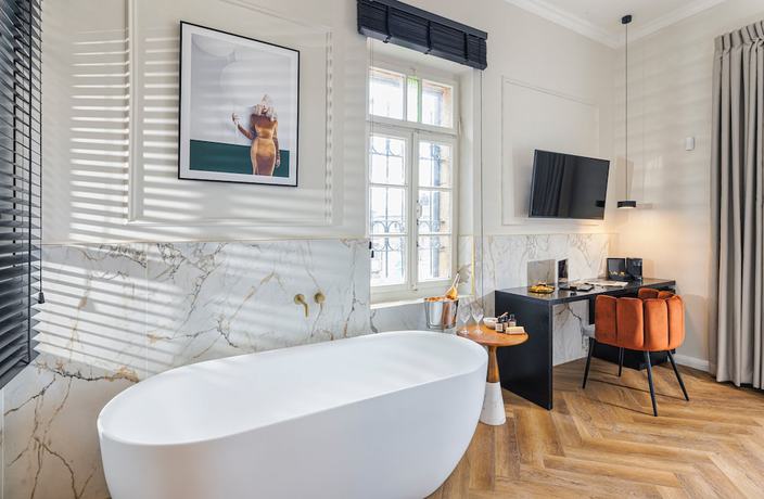 Imagen de la habitación del Hotel Damson Boutique. Foto 12