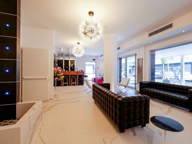 Imagen de los interiores del Hotel Dan. Foto 12