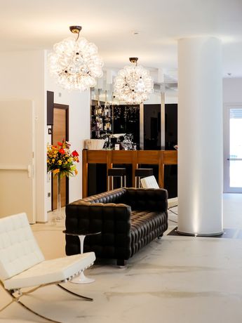 Imagen de los interiores del Hotel Dan. Foto 13