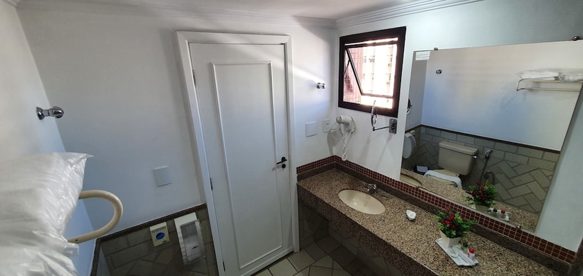 Imagen de la habitación del Hotel Dan Inn Campinas Cambu&iacute;. Foto 15