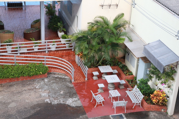 Imagen de la piscina del Hotel Dan Inn Express Foz do Iguaçu By Nacional Inn. Foto 15