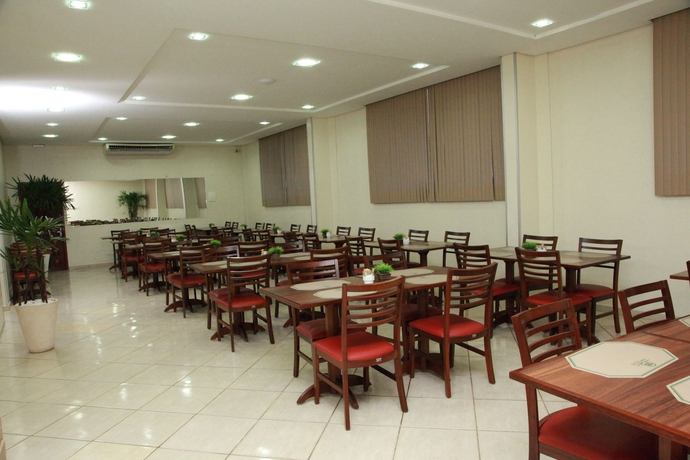 Imagen del bar/restaurante del Hotel Dan Inn Express Foz do Iguaçu By Nacional Inn. Foto 1