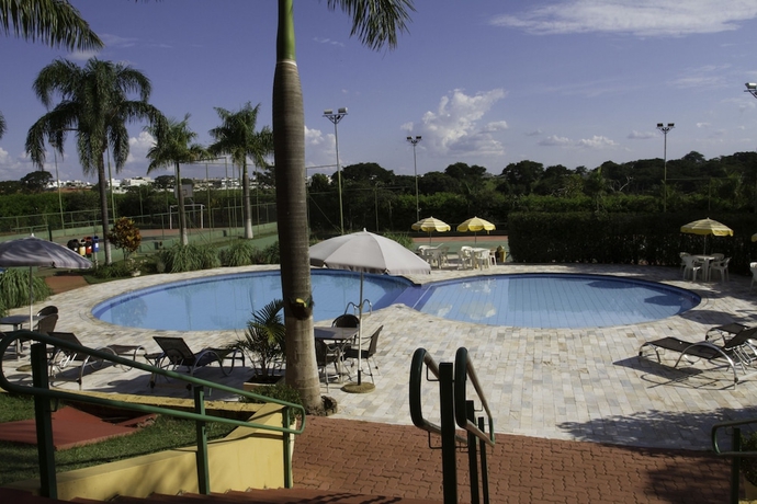 Imagen de la piscina del Hotel Dan Inn Franca and Conven&ccedil;&otilde;es. Foto 14