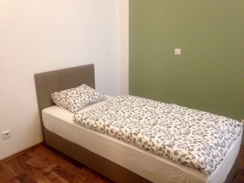 Imagen de la habitación del Hotel Dan In'n Out. Foto 3