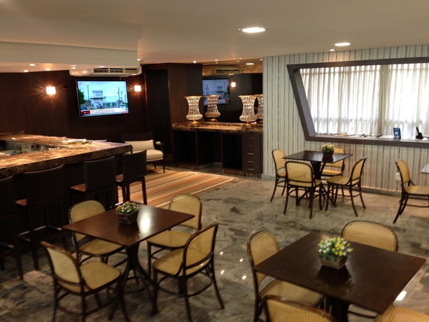 Imagen del bar/restaurante del Hotel Dan Inn Uberaba and Conven&ccedil;&otilde;es. Foto 2