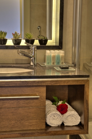 Imagen de la habitación del Hotel Dan Jerusalem. Foto 6