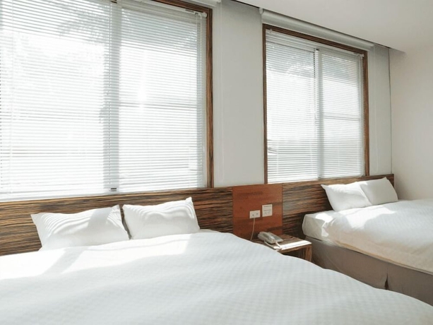 Imagen de la habitación del Hotel Dan Lee Inn. Foto 8