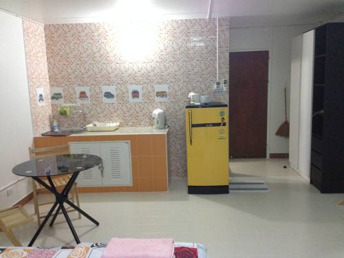 Imagen de la habitación del Hotel Dan Muangthong Rental. Foto 2