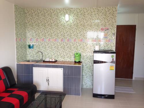 Imagen de la habitación del Hotel Dan Muangthong Rental. Foto 5