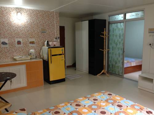 Imagen de la habitación del Hotel Dan Muangthong Rental. Foto 9
