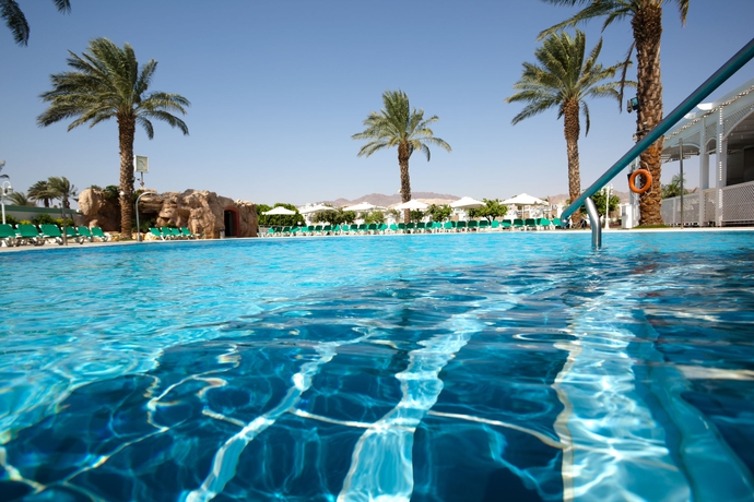 Imagen de la piscina del Hotel Dan Panorama Eilat. Foto 16