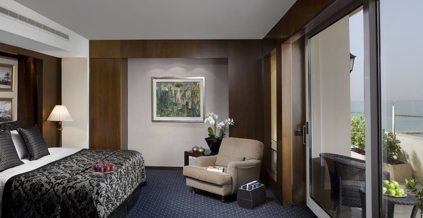 Imagen de la habitación del Hotel Dan Tel Aviv. Foto 13