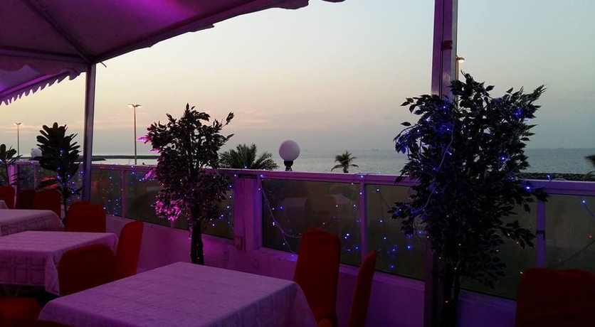 Imagen de los exteriores del Hotel Dana Al Buhaira Beach. Foto 16