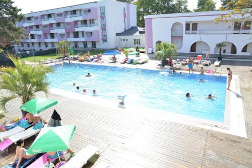 Imagen general del Hotel Dana Holiday Club. Foto 3