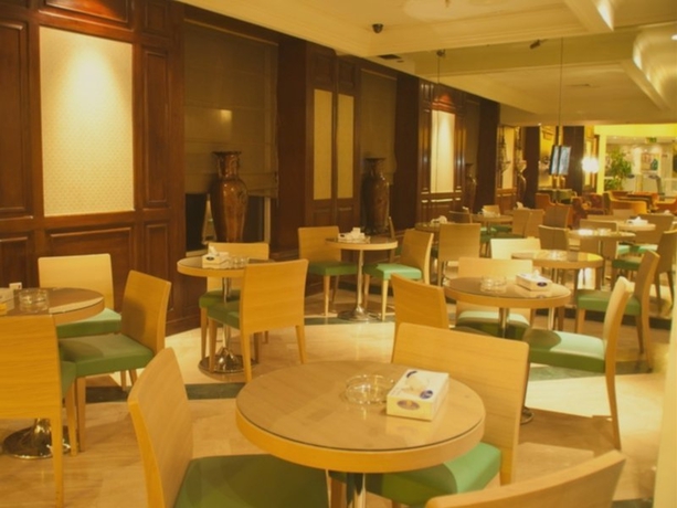 Imagen general del Hotel Dana Plaza. Foto 8