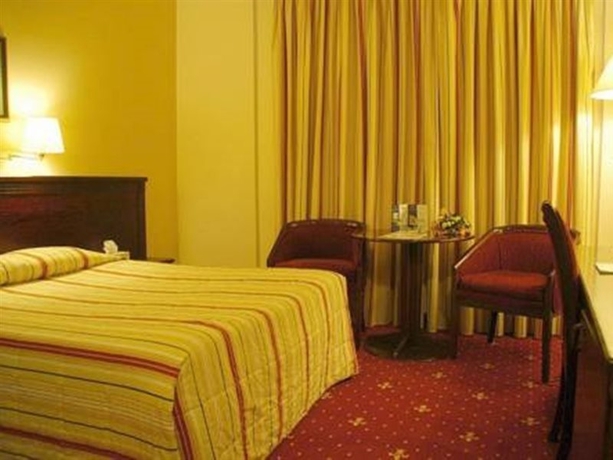 Imagen general del Hotel Dana Plaza. Foto 12