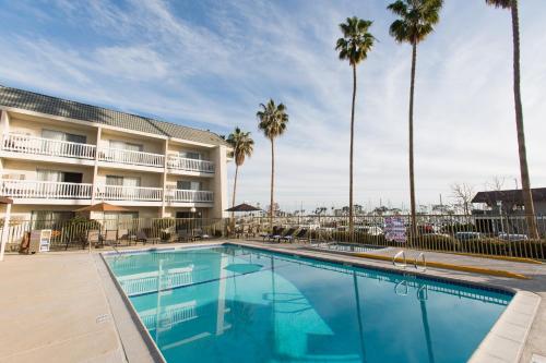 Imagen general del Hotel Dana Point Marina Inn. Foto 4