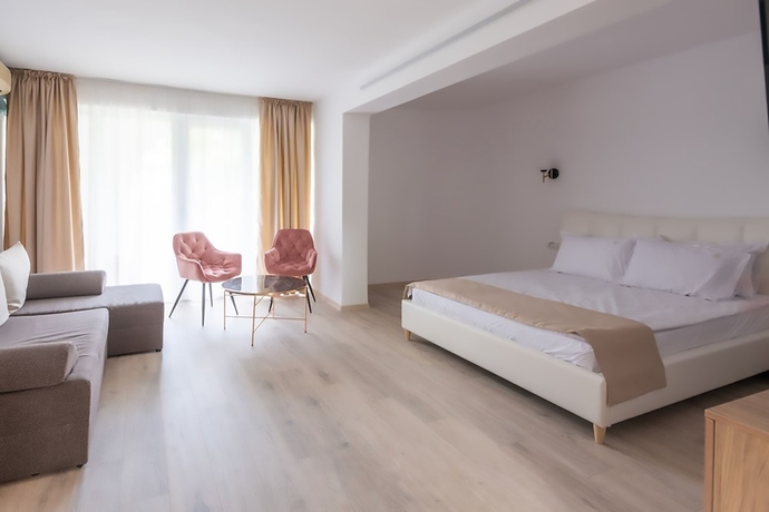Imagen de la habitación del Hotel Dana Resort. Foto 4