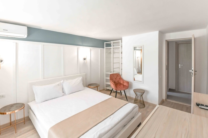 Imagen de la habitación del Hotel Dana Resort. Foto 10