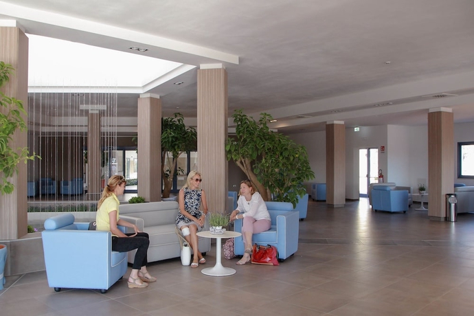 Imagen de los interiores del Hotel Danaide Resort. Foto 11