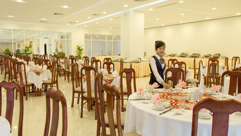 Imagen de los interiores del Hotel Danang Han River. Foto 10