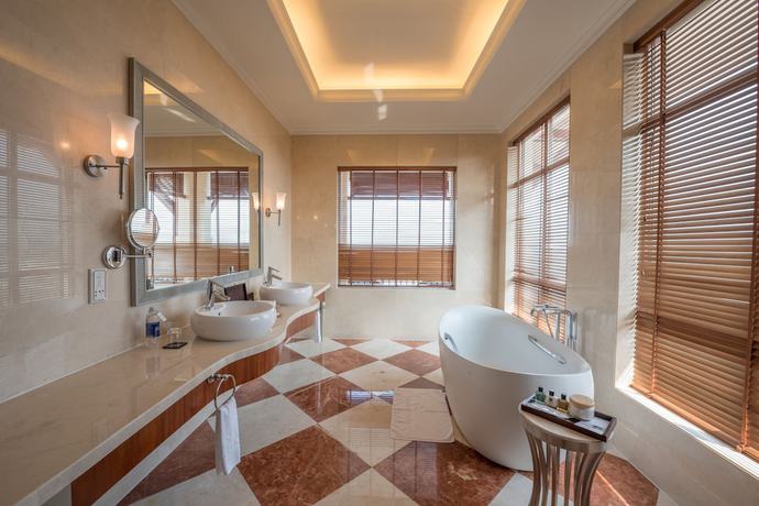 Imagen de la habitación del Hotel Danang Marriott Resort and Spa. Foto 11