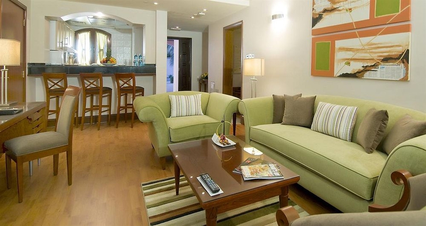 Imagen de los interiores del Hotel Danat Al Ain Resort. Foto 10