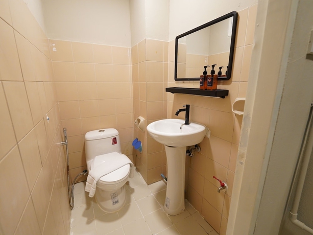 Imagen de la habitación del Hotel Dancenter Rq Bangkok Huai Khwang. Foto 8