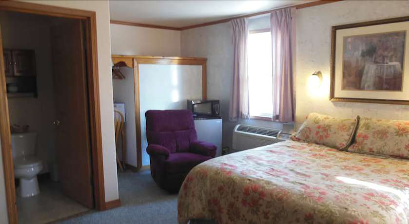 Imagen de la habitación del Hotel Dancing Bears Inn. Foto 8