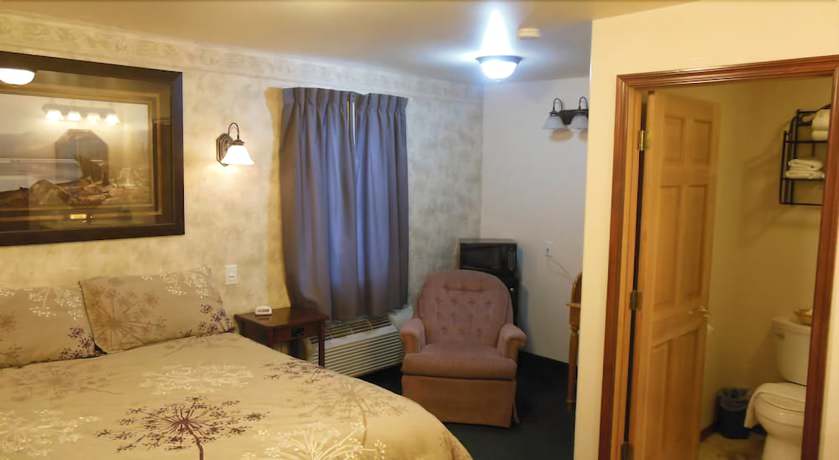 Imagen de la habitación del Hotel Dancing Bears Inn. Foto 13