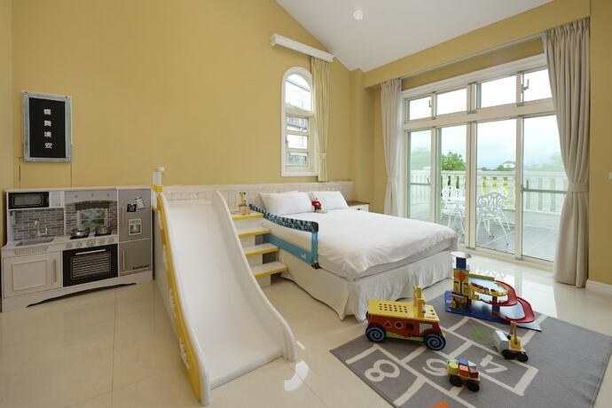 Imagen general del Hotel Dancing Butterfly Slide Family Inn. Foto 3