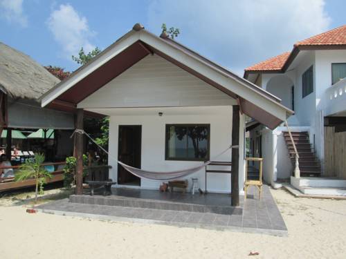 Imagen de la habitación del Hotel Dancing Elephant Beach Club. Foto 13