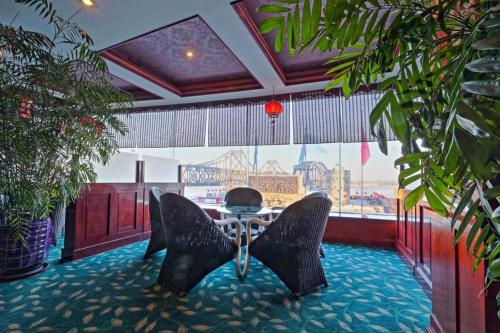 Imagen general del Hotel Dandong Rising Zhonglian. Foto 2