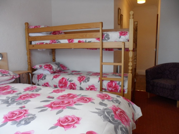 Imagen de la habitación del Hotel Danescourt. Foto 17